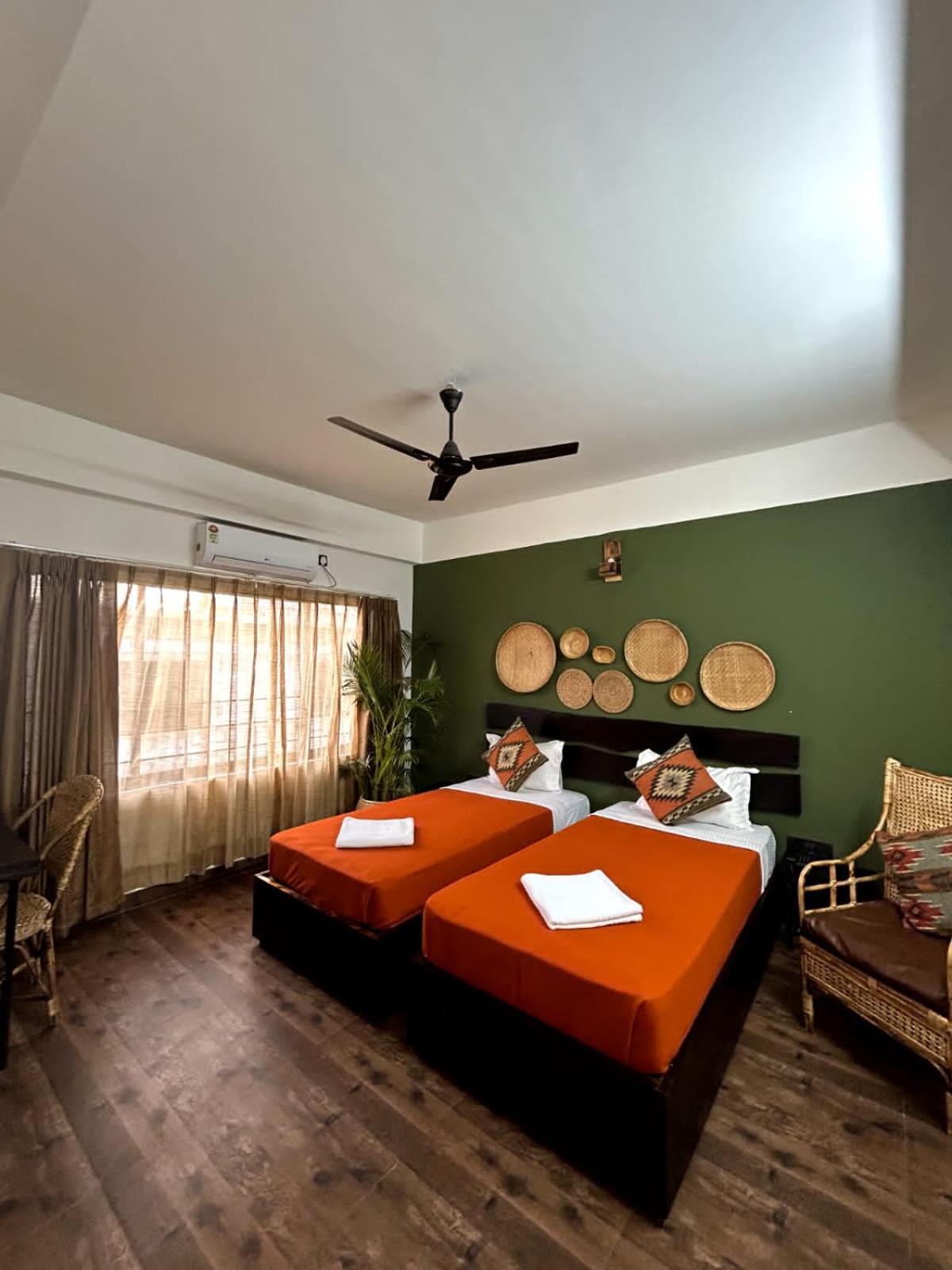 Peepal Tree Inn Guwahati Buitenkant foto